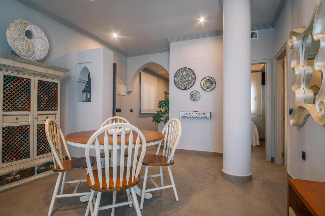 Apartamento Turísticos La Baílla Rota